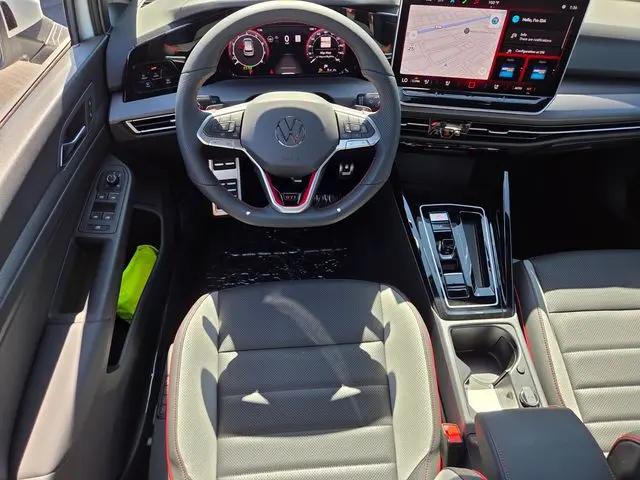 2025 Volkswagen Golf GTI 2.0T SE