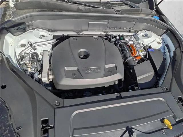 2026 Volvo XC90 Plug-In Hybrid Ultra, T8 AWD, Electric/Gasoline, Bright, 7 Seats