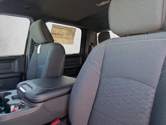 2026 Ram 2500 Warlock Crew Cab 4x4 6'4" Box