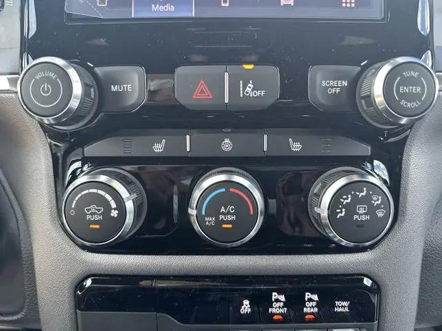 2026 Ram 1500 Big Horn Crew Cab 4x2 57 Box
