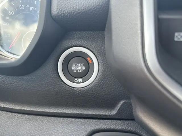 2026 Ram 1500 Big Horn Crew Cab 4x2 57 Box