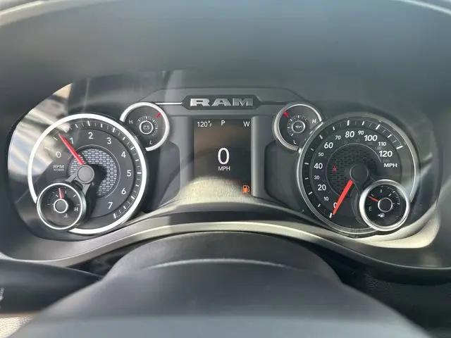 2026 Ram 1500 Big Horn Crew Cab 4x2 57 Box