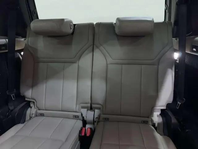 2017 Land Rover Discovery HSE