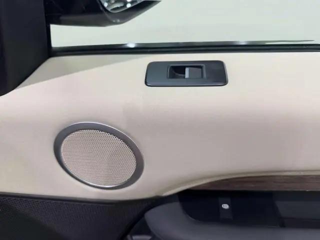 2017 Land Rover Discovery HSE