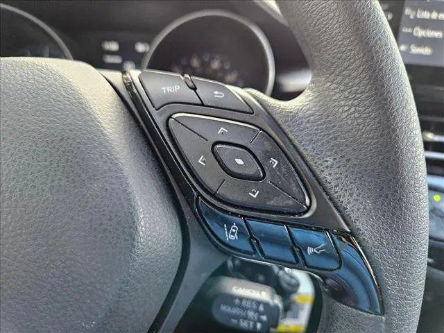 2021 Toyota C-HR LE
