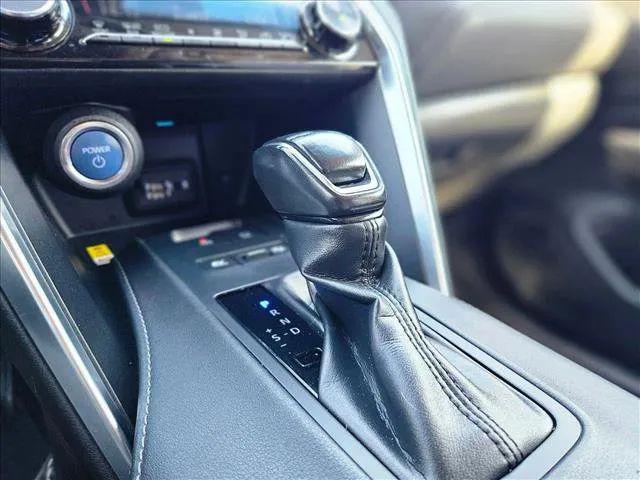 2021 Toyota Venza LE