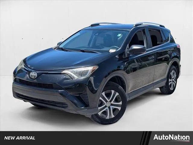2018 Toyota RAV4 LE for sale in Pinellas Park, FL