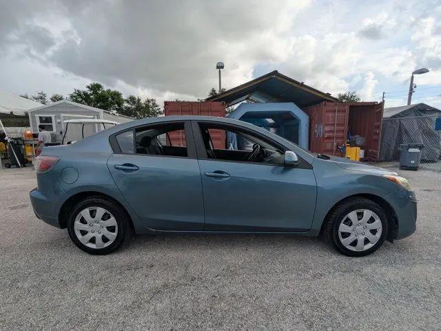 2011 Mazda Mazda3 i Sport