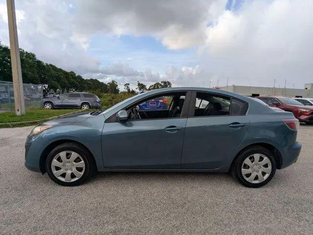 2011 Mazda Mazda3 i Sport