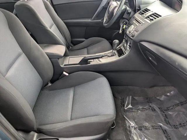 2011 Mazda Mazda3 i Sport