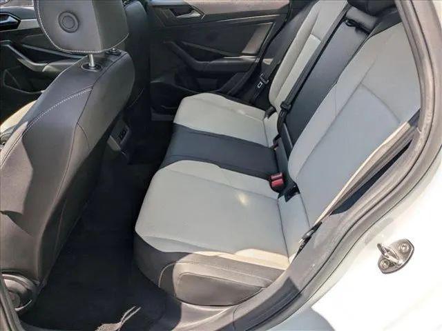 2021 Volkswagen Jetta 1.4T R-Line