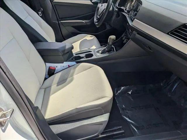 2021 Volkswagen Jetta 1.4T R-Line