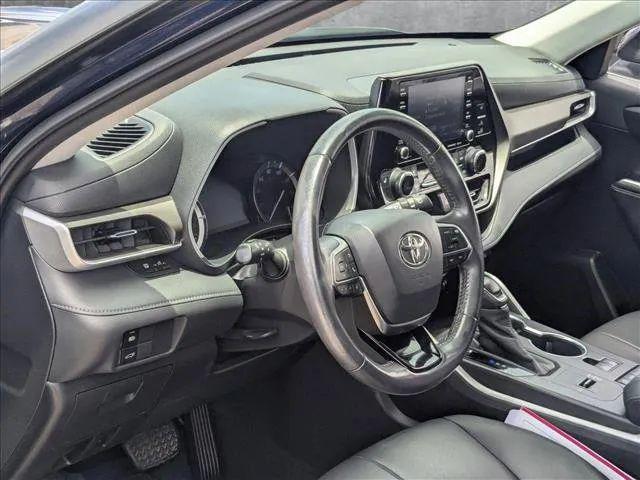 2020 Toyota Highlander XLE