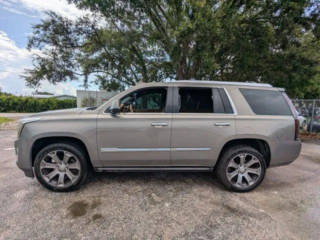 2017 Cadillac Escalade Platinum