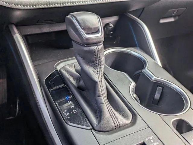 2020 Toyota Highlander LE