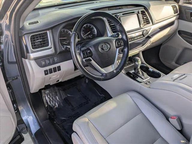 2017 Toyota Highlander XLE