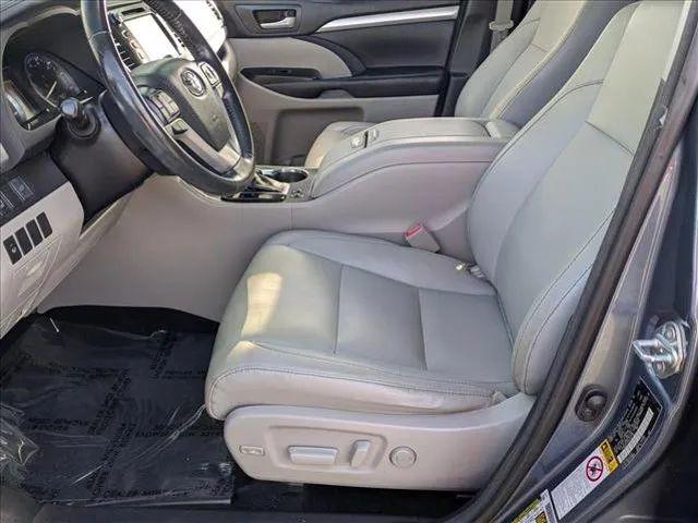 2017 Toyota Highlander XLE