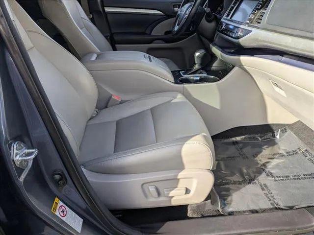 2017 Toyota Highlander XLE