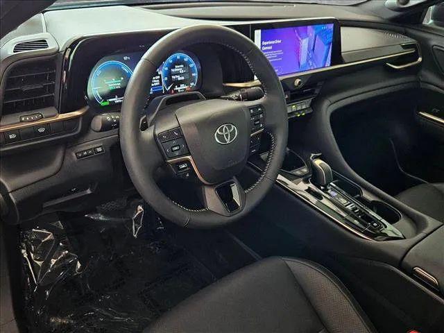 2024 Toyota Crown Platinum