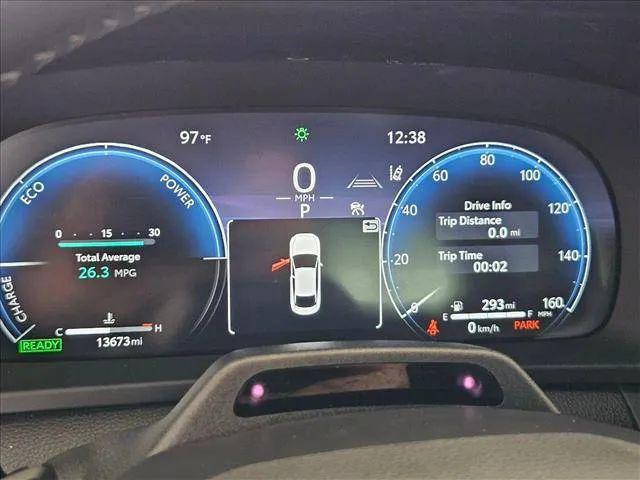 2024 Toyota Crown Platinum