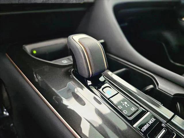 2024 Toyota Crown Platinum