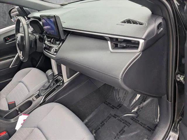 2024 Toyota Corolla Cross Hybrid SE