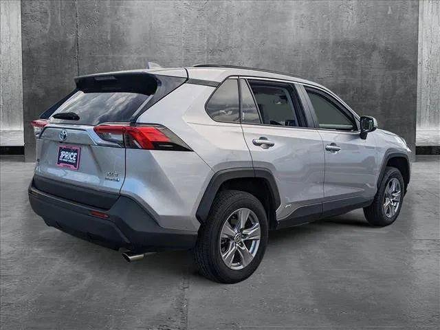 2023 Toyota RAV4 Hybrid XLE