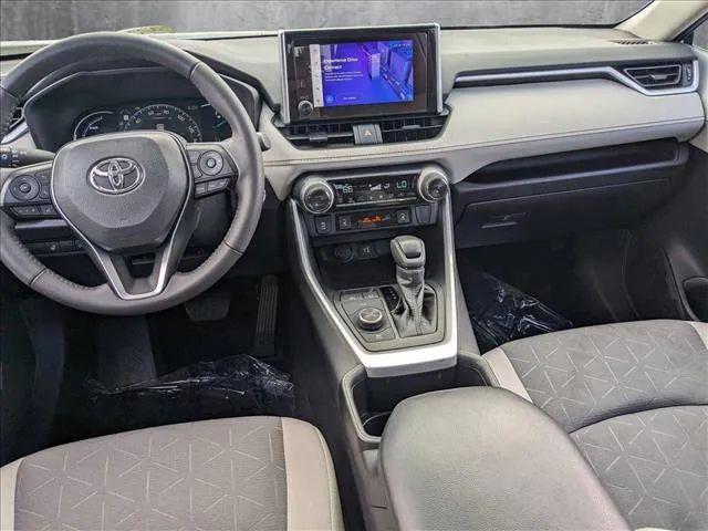 2023 Toyota RAV4 Hybrid XLE