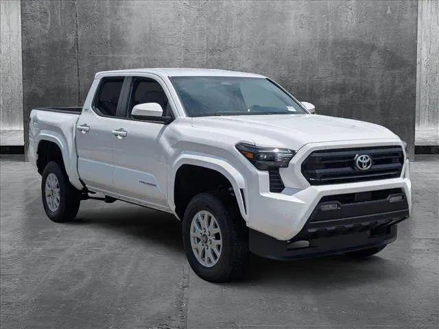 2025 Toyota Tacoma SR5 4WD