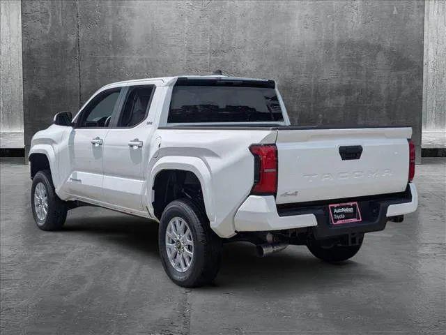 2025 Toyota Tacoma SR5 4WD