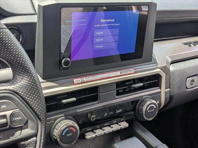 2025 Toyota Tacoma SR5 4WD