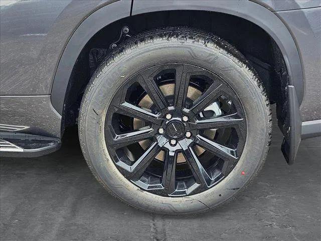 2025 Toyota Highlander Hybrid XLE