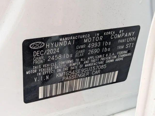 2025 Genesis G70 3.3T AWD Sport Advanced