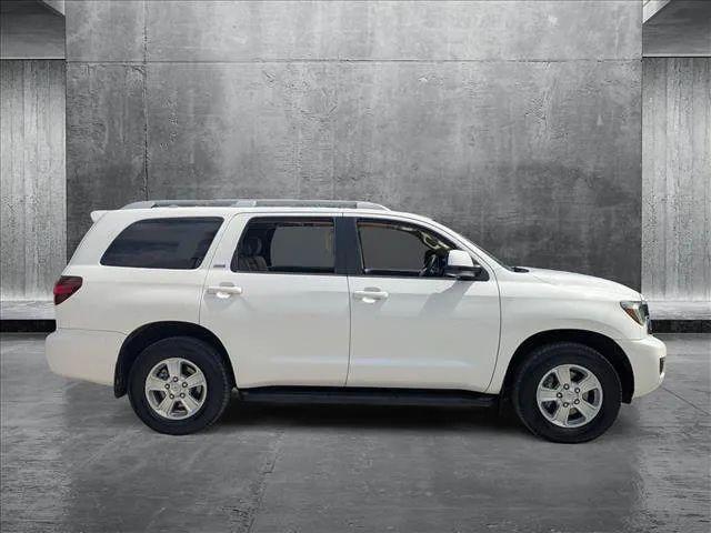 2020 Toyota Sequoia SR5