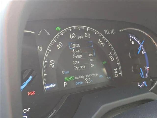 2025 Toyota RAV4 Hybrid LE