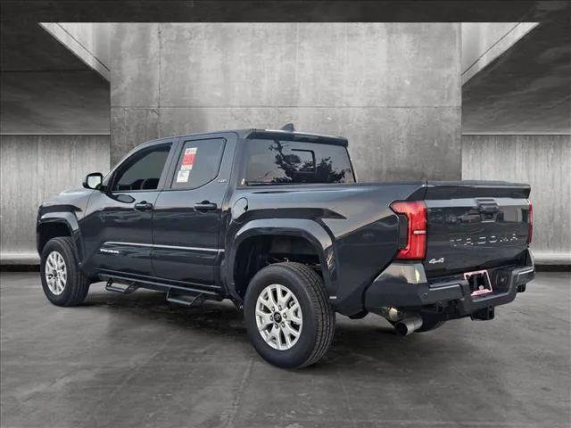 2024 Toyota Tacoma SR5 4WD