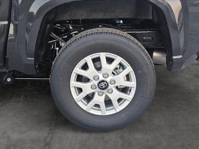 2024 Toyota Tacoma SR5 4WD