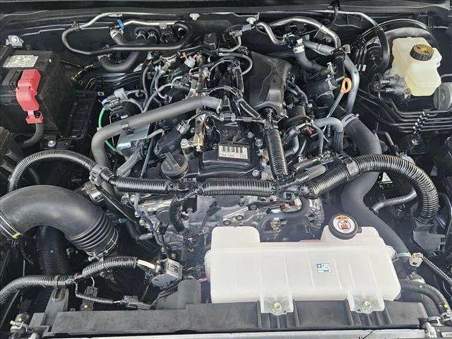 2024 Toyota Tacoma SR5 4WD