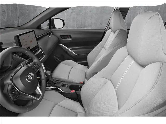 2025 Toyota Corolla Cross Hybrid SE