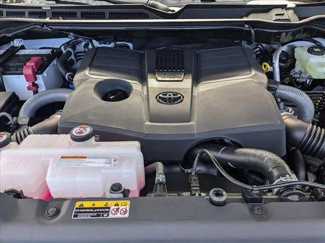2025 Toyota Tundra SR5 4WD