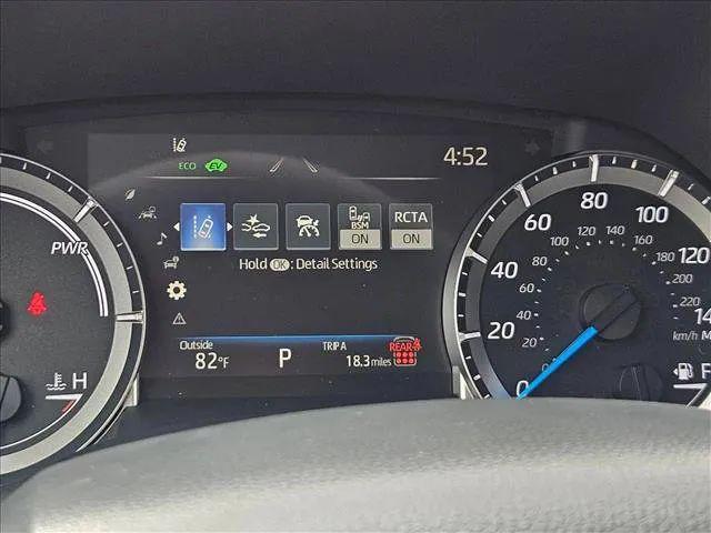 2025 Toyota Highlander Hybrid XLE