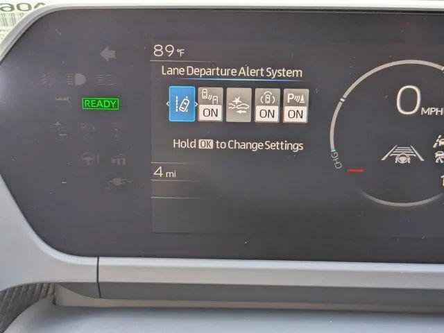 2025 Toyota bZ4X Limited