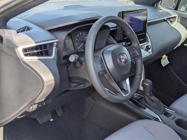 2025 Toyota Corolla Cross Hybrid SE