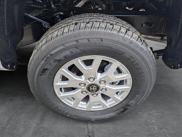 2024 Toyota Tacoma SR 4WD