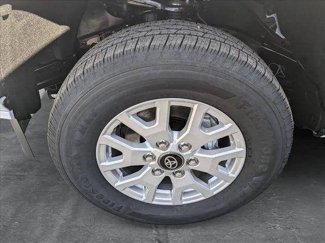 2024 Toyota Tacoma SR 4WD
