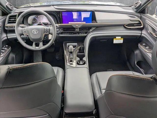 2026 Toyota Crown Platinum