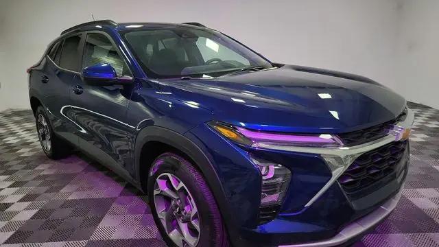2024 Chevrolet Trax FWD LT