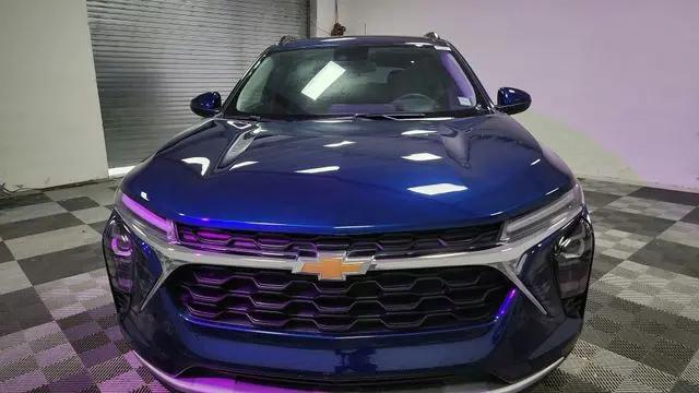 2024 Chevrolet Trax FWD LT