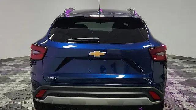 2024 Chevrolet Trax FWD LT