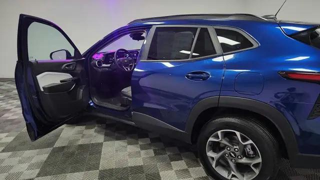 2024 Chevrolet Trax FWD LT